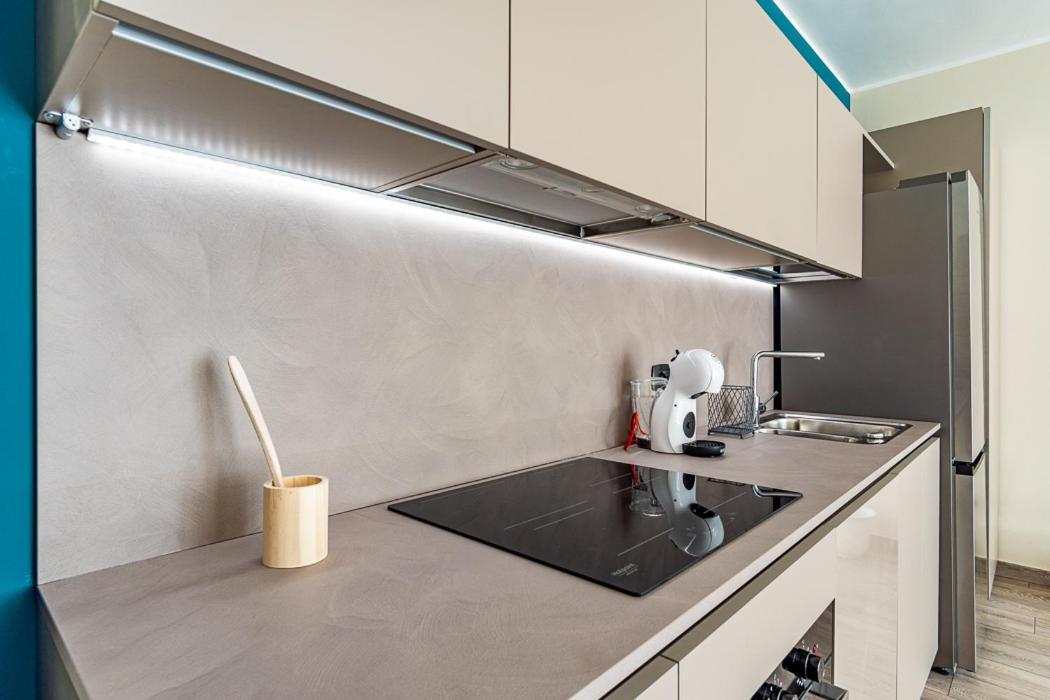 Studio Yvonne Apartment Бари Екстериор снимка