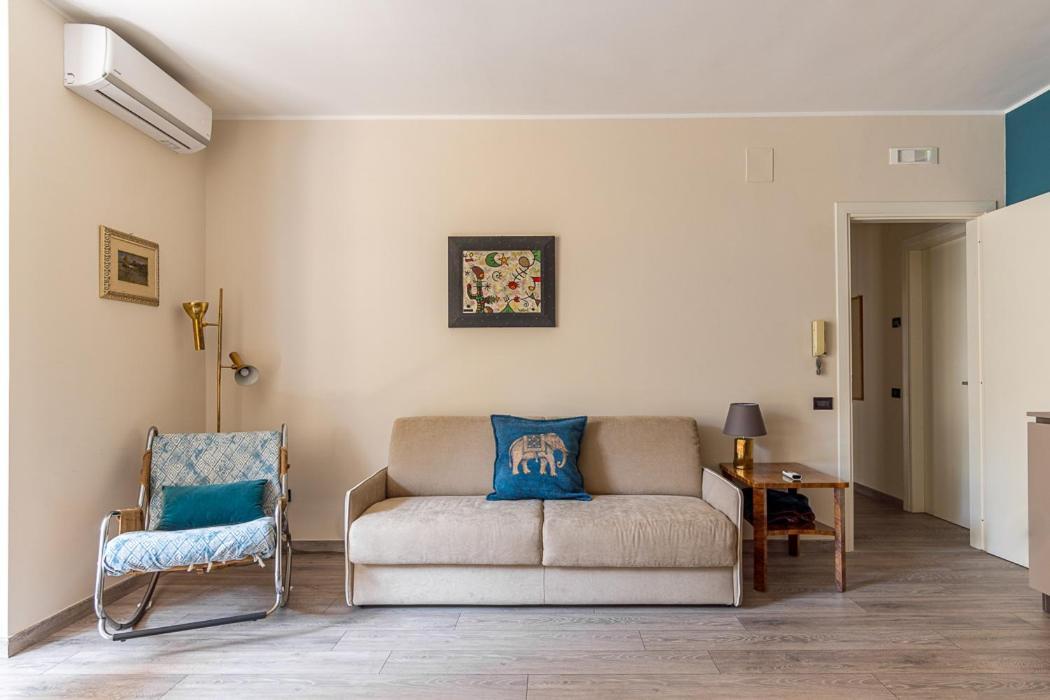 Studio Yvonne Apartment Бари Екстериор снимка